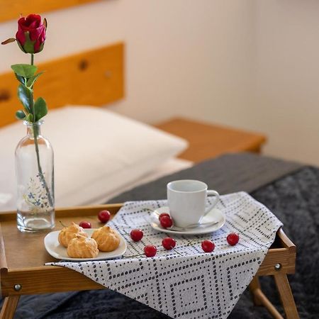 Apartamenty Wisniowy Sad By Noclegi Renters Kolobrzeg Bagian luar foto