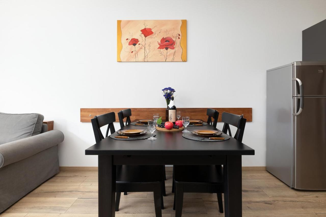 Apartamenty Wisniowy Sad By Noclegi Renters Kolobrzeg Bagian luar foto