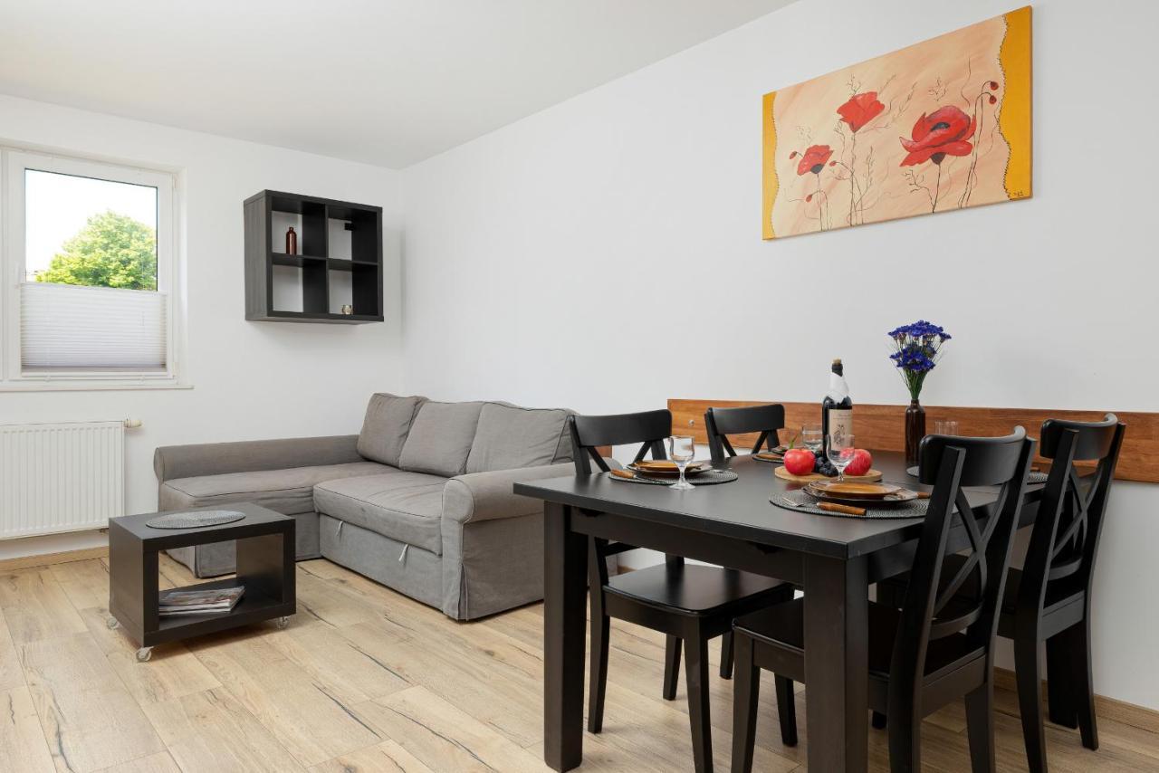 Apartamenty Wisniowy Sad By Noclegi Renters Kolobrzeg Bagian luar foto