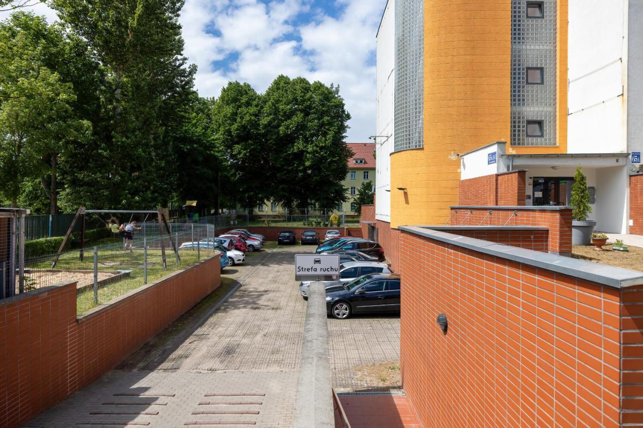 Apartamenty Wisniowy Sad By Noclegi Renters Kolobrzeg Bagian luar foto